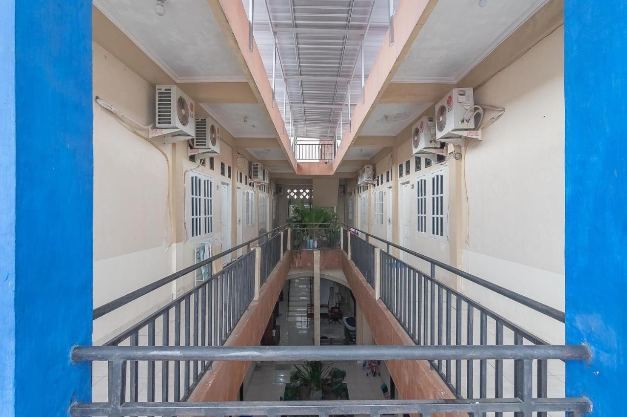 RedDoorz Syariah near Terminal Batu Ampar 2 Hotel Balikpapan  Luaran gambar