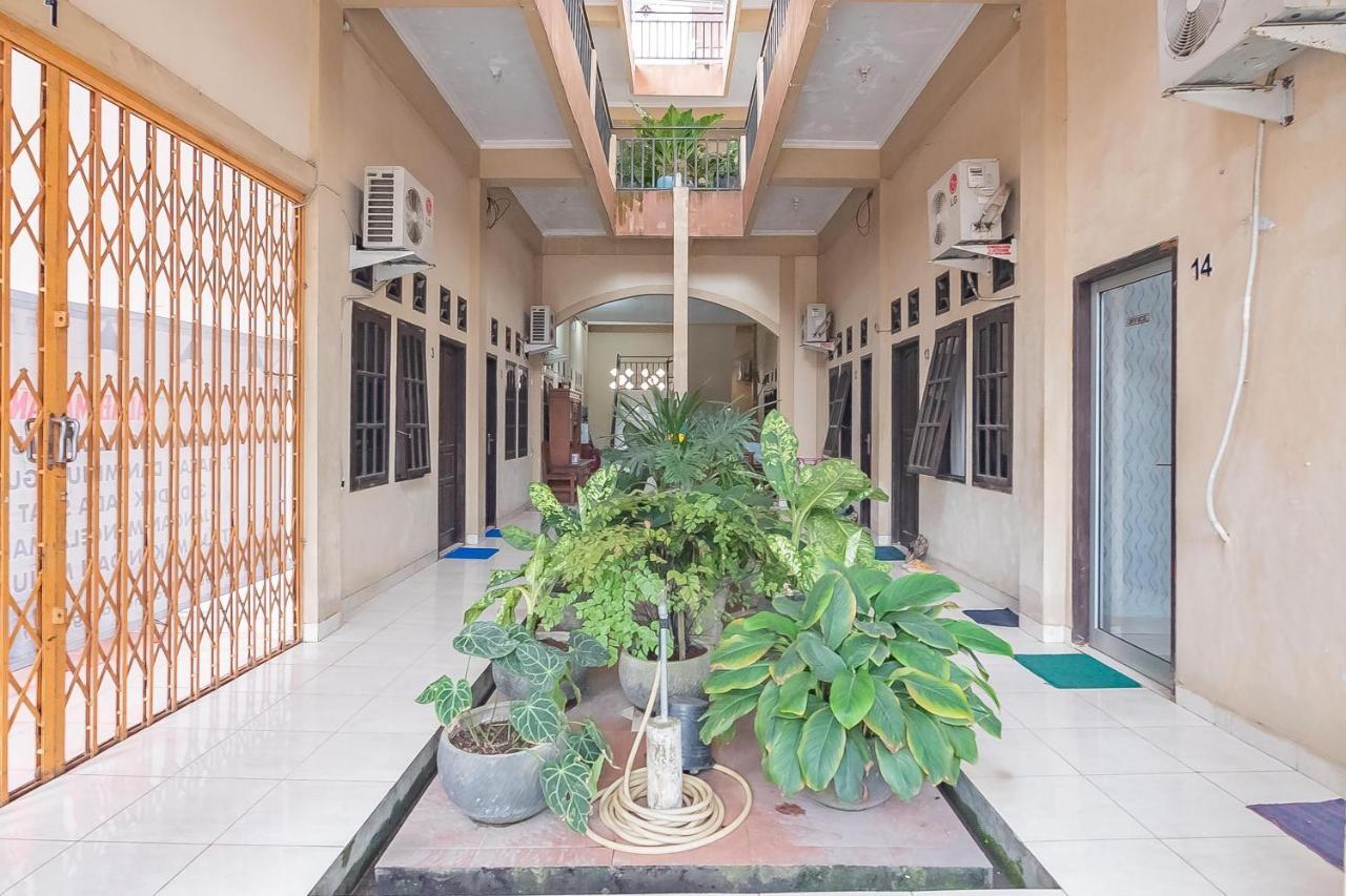 RedDoorz Syariah near Terminal Batu Ampar 2 Hotel Balikpapan  Luaran gambar
