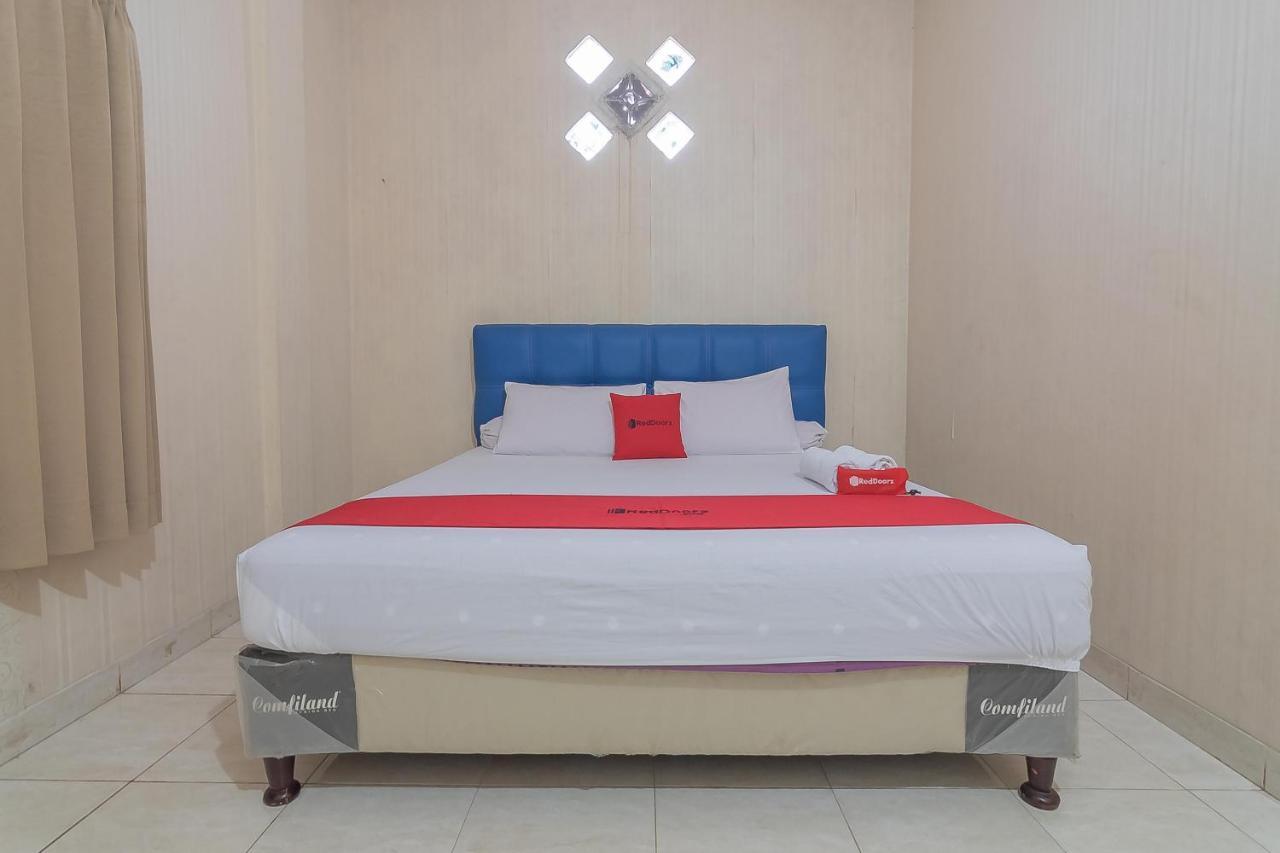 RedDoorz Syariah near Terminal Batu Ampar 2 Hotel Balikpapan  Luaran gambar